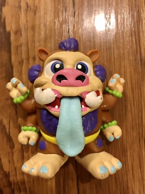 Collectable Toy Crate Creatures Surprise Snort Hog Crate Creatures