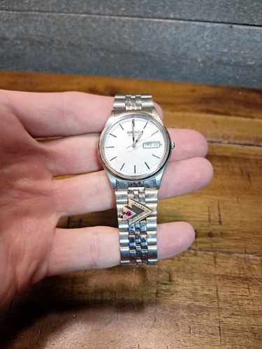 Vintage Seiko Men's Day Date Watch 35mm White Dial 7N43-8A39