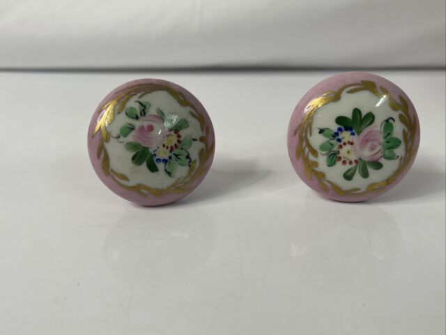 Vintage Hardware Doorknob Set pink with floral painted design porcelain UN10176