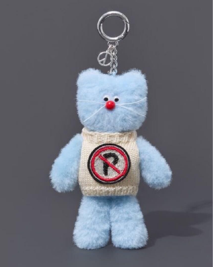 G-DRAGON PEACEMINUSONE X MONAMHEE DAIHEE SYHEE Plush Keyring G-DRAGON PEACEMINUSONE X MONAMHEE DAIHEE SYHEE Plush Keyring