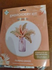 NEEDLE CREATIONS "PAMPAS GRASS" EMBROIDERY KIT