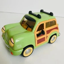 Vintage 1999 Chevron Cars Woody Wagon #16 Green Car Great 