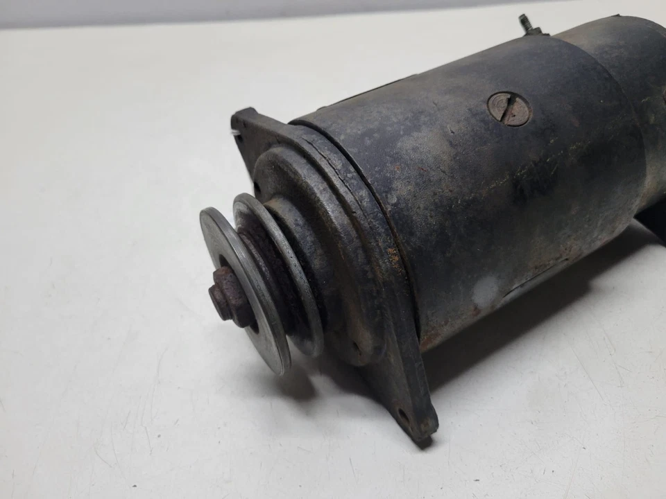 BRIGGS & STRATTON SIMPLICITY 122041 ELECTRIC STARTER MOTOR GENERATOR ALTERNATOR - Image 2 of 4