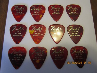 Lot of 12 NOS Vintage 70s Fender USA 351 Celluloid Guitar Picks -.84mm #1565