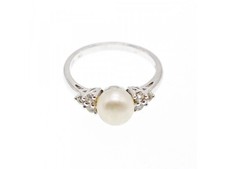 925 Sterling Silver Pearl CZ Ring Size 7