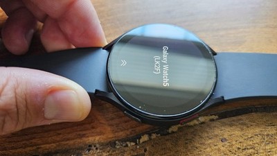 Galaxy Watch 5 44mm Bluetooth Smart Watch Samsung SM-R915U gray (SM-R915UZAAXAA)