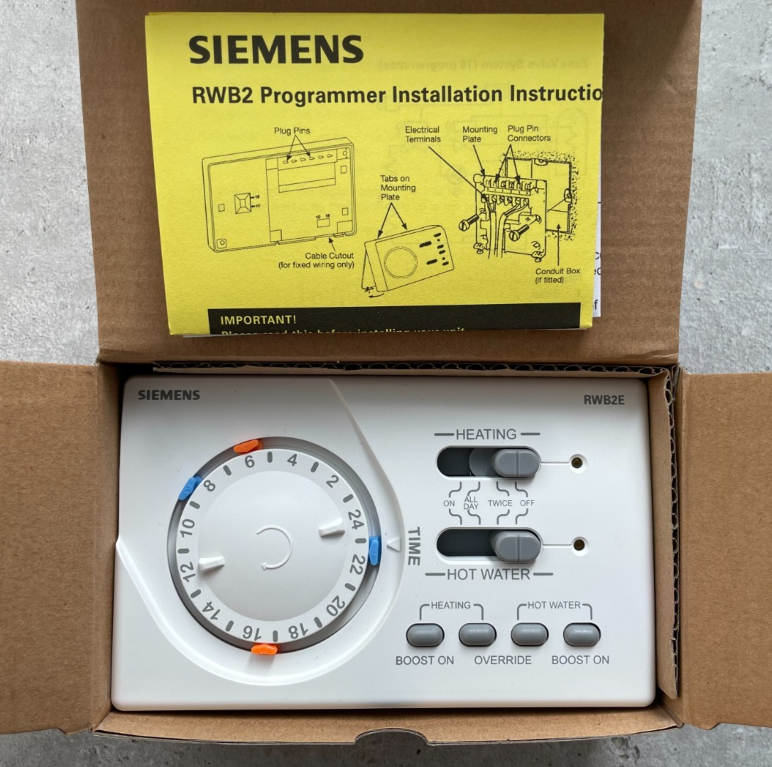 Central Heating Controls Siemens Rwb2e Two Channel Programmer