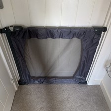 Lindam Flexiguard Pressure fit Travel Baby Gate Folding with Storage Bag