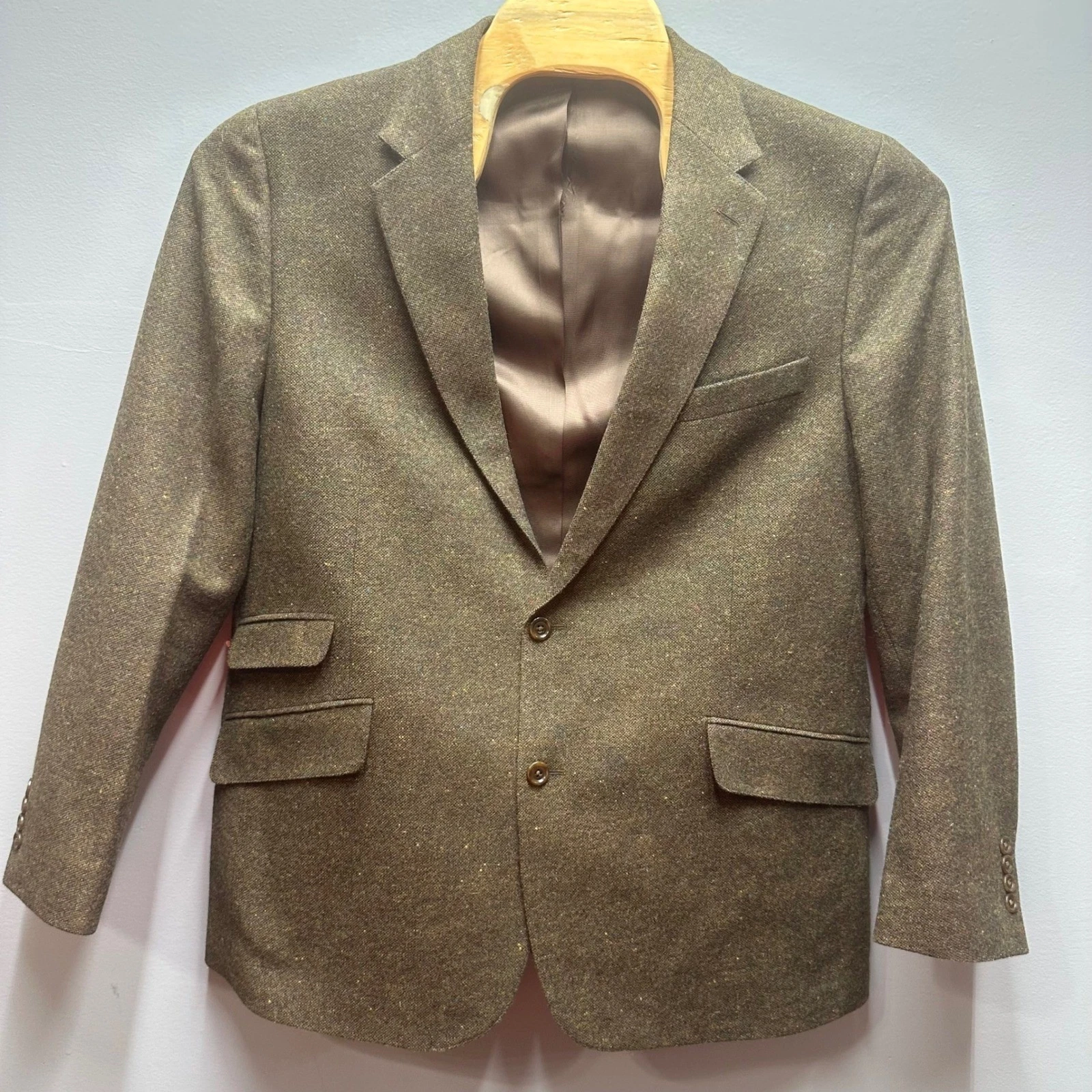 Lands' End Tweed Sport Coat Blazer 44 REG Wool Blend New Old Stock
Opens in a new window or tab