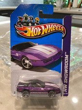 2013 Hot Wheels #206 HW Showroom-Corvette 60th '80s CORVETTE Purple w/ChromeJ5sp