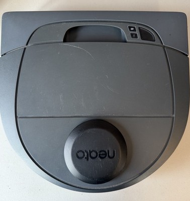 Neato Botvac D3 Robot Vacuum Cleaner with charging dock