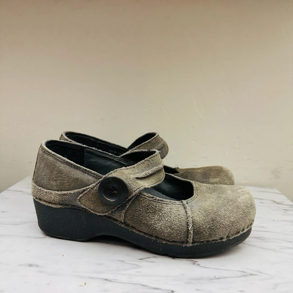 Dansko Gray Suede Mary Jane Slip On Shoes Women’s Size 9 - Image 4 of 4
