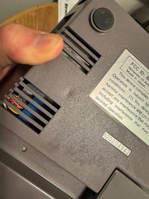 Nintendo NES video game system console w/ controller, cables WORKS