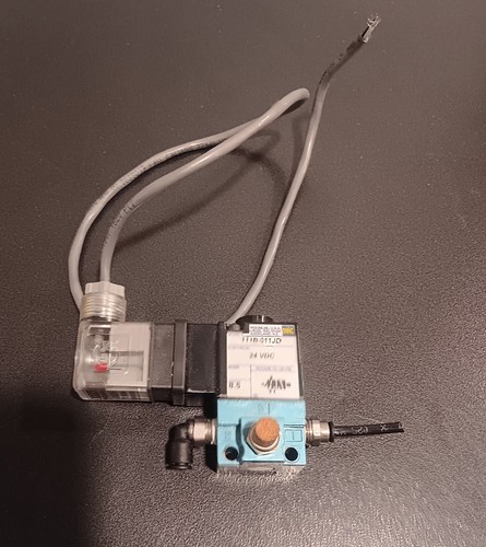 MAC Valves 111B-611JD Solenoid Valve | 24VDC 8.5W | Peters LED Plug & Silencer