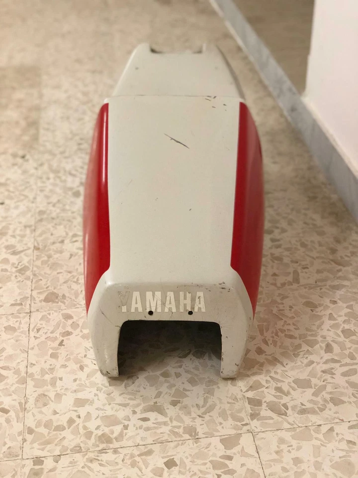 Codone Yamaha Fzr 750 R OW01 da riverniciare  - Imagem 4 de 4