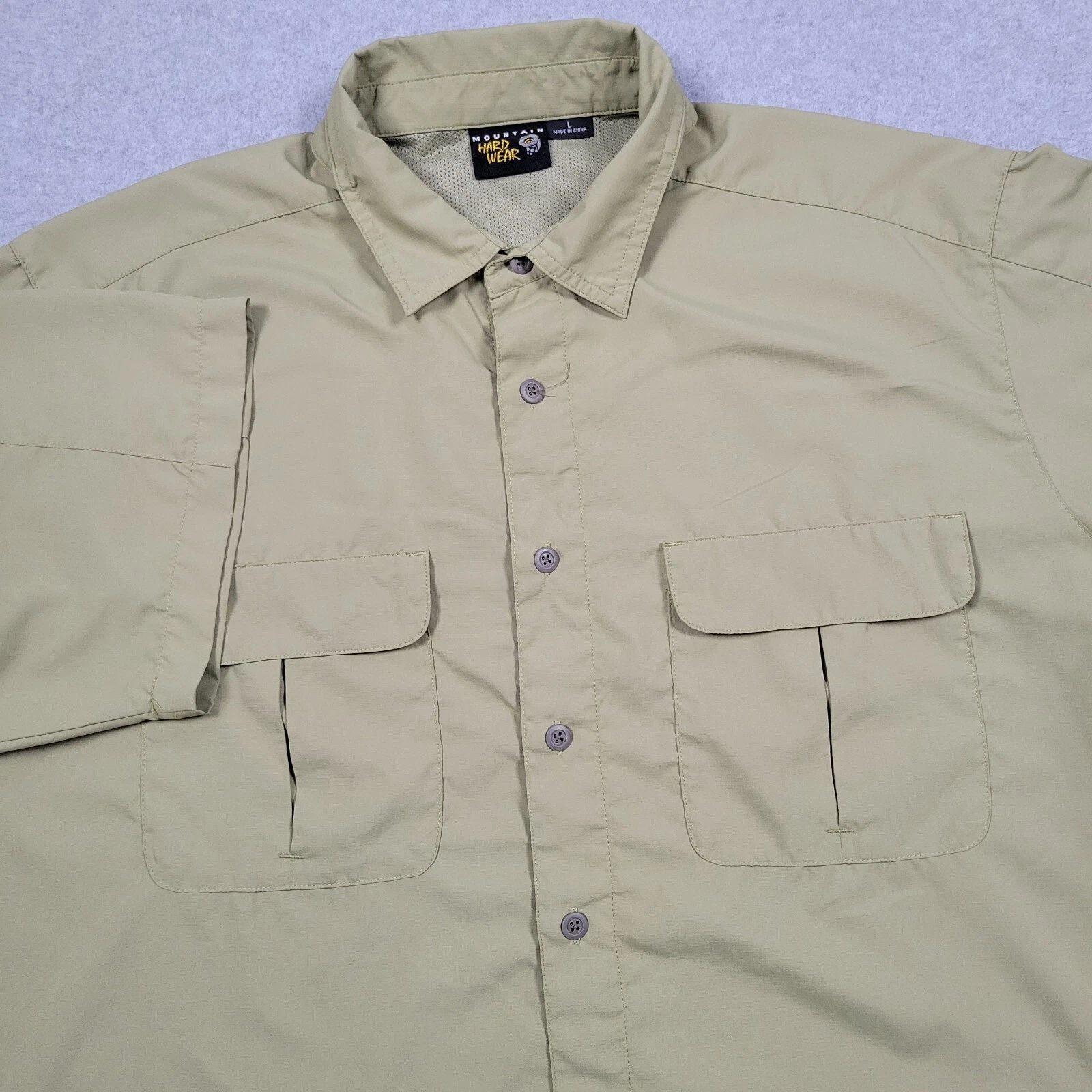 Mountain Hardwear Shirt Mens Large Green Vented Hiking Fishing Outdoor Gorp
