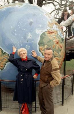Heinz Schenk, wife Gertie Schenk, vacation, Danube cruise wi - 1985 Old Photo 1