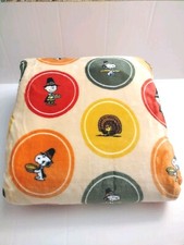 New Peanuts Charlie Brown Thanksgiving Plush Blanket Full Queen Turkey Snoopy
