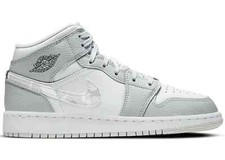 Nike Air Jordan 1 Mid Grey Camo White Photon Dust DD3235-100 Boys GS Size 4Y New