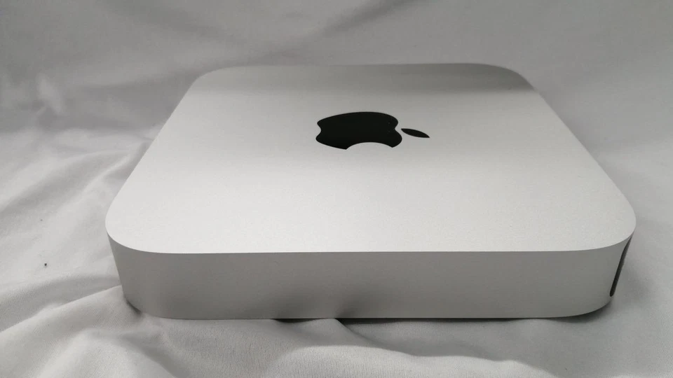 Apple Mac Mini 2014 Core i5 2.6GHz 16GB RAM 1TB HDD Good Condition Used - Image 2 of 4