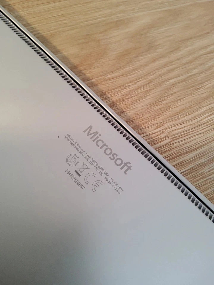 Microsoft Surface Laptop 3 13,5" 256GB SSD Intel Core i5 10. Gen 3,70GHz WIN 11 - Bild 4 von 4