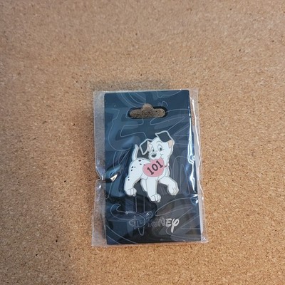 Disney Licensed Monogram 101 Dalmatians Lucky Pin With Heart New On Card