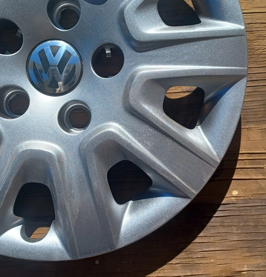 大众 Routan 轮毂盖 2009 年适合 16 英寸车轮 68004559AB 重绘 — 第 4/4 张图片