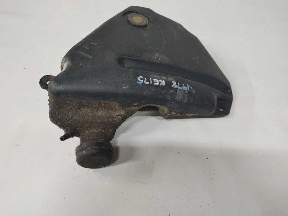 1978 Kawasaki KE175 масляный бак 52001-041 - Изображение 3 из 4