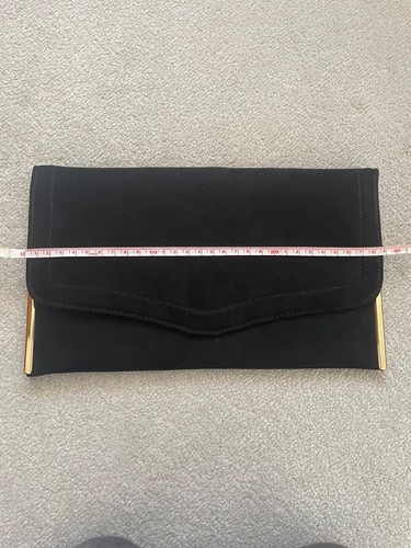 New Look envelope clutch bag black with golden chain - Picture 6 of 7