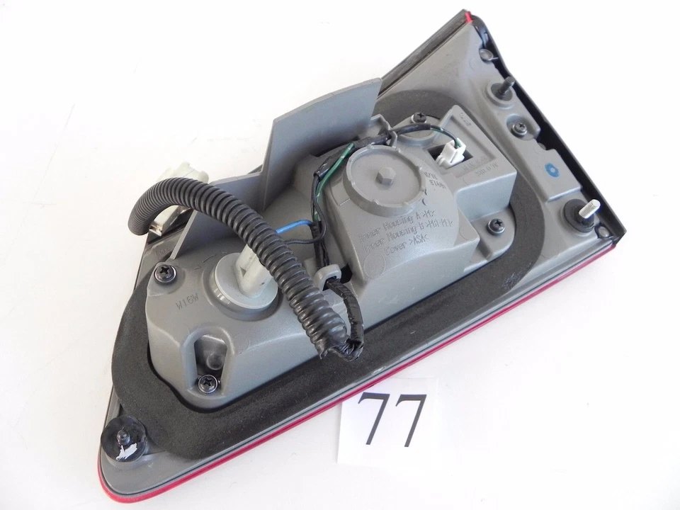 Lexus IS250 IS350 2009 luz trasera maletero tapa equipaje izquierda 81591-53090 +++ #77 Foto 3 de 3