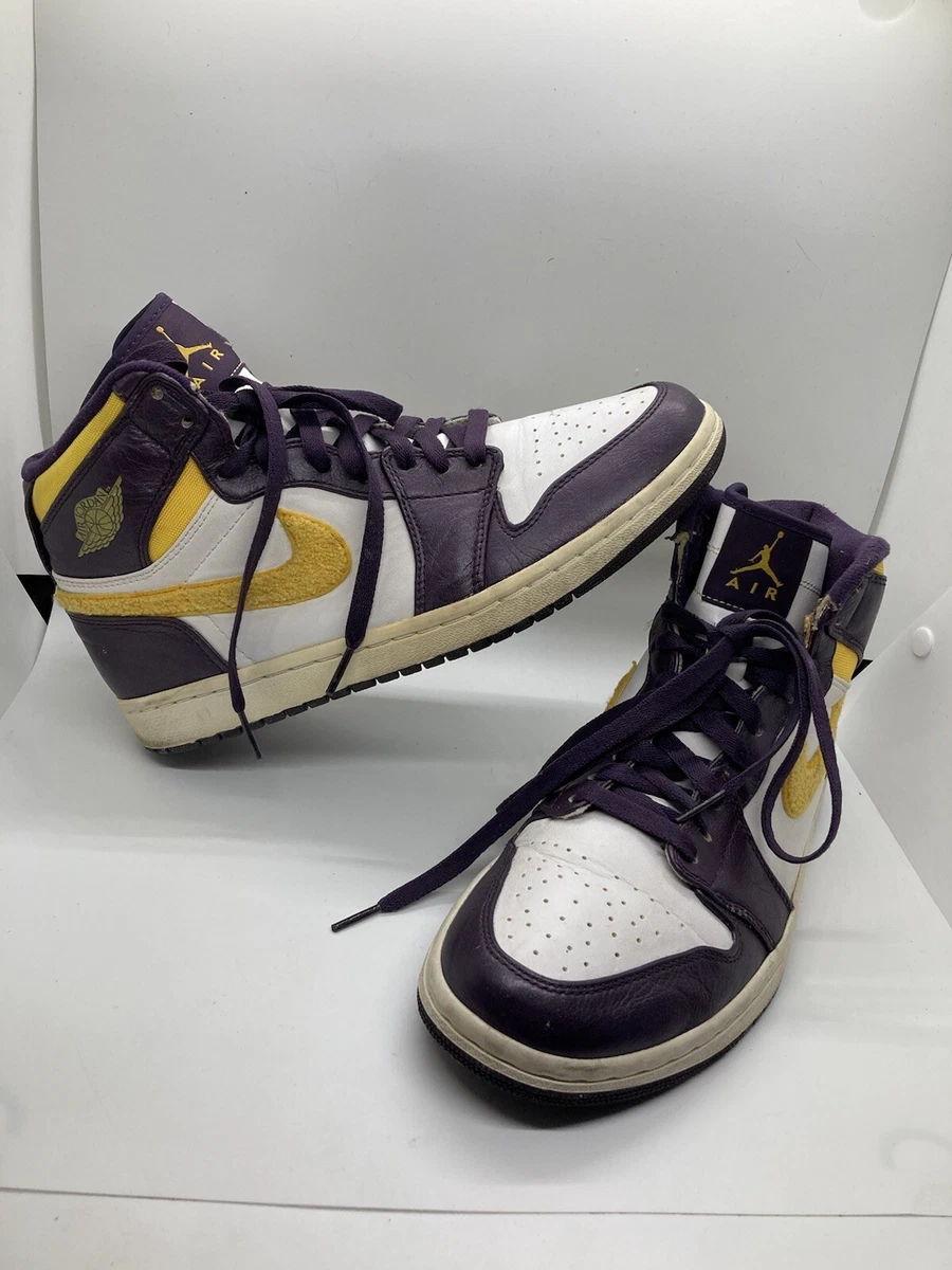 Jordan shop strap shoes
