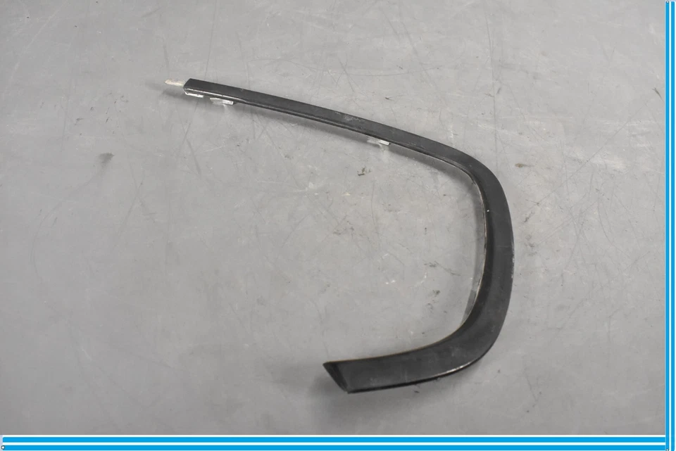 13 - 19 MASERATI QUATTROPORTE M156 MOLDURA TRASEIRA ESQUERDA QUARTO CROMADO FABRICANTE DE EQUIPAMENTO ORIGINAL - Imagem 3 de 4