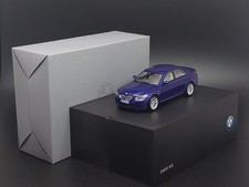 Kyosho 1/43 BMW M5 E60 blue dealer edition (diecast model)