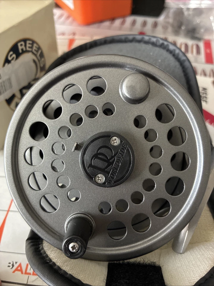 Molinetes Ross Fly water 4 - Imagem 2 de 3