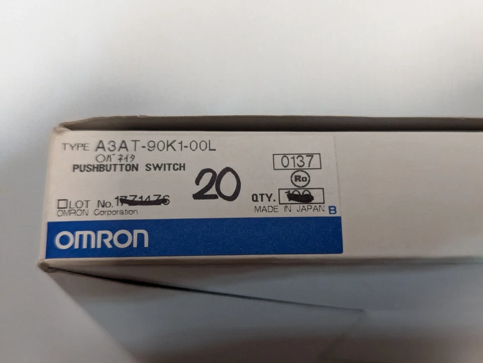 Lote de 20 Interruptor Pulsador Omron A3AT-90K1-00L con Brida y Resorte Envío Gratis Foto 2 de 4