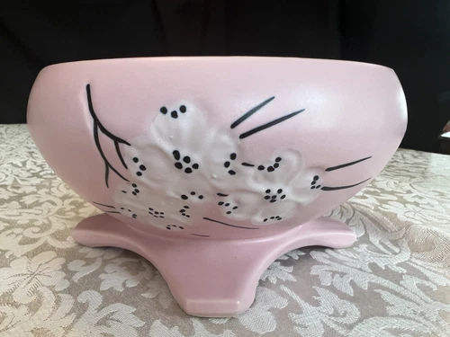 Vintage McCoy Springwood Matte Pink Dogwood White Flower Vase Planter USA