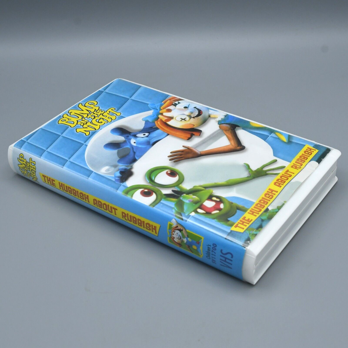 その他 Things That Go Pump in the Night [VHS] Ni0xMjE4LmpwZWc.jpeg