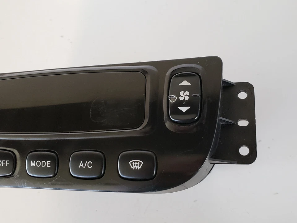 05-06 Suzuki Verona 96413486 Panel de control de clima Unidad de temperatura Calentador de aire acondicionado Foto 3 de 4