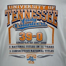 90s University of Tennessee Lady Volunteers T-Shirt 1998 Undefeated NCAA L VTG