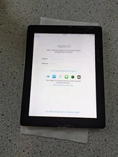 Apple iPad 2 A1395 16 GB, Wi-Fi, 9.7 in - White CRAKED SCREEN 