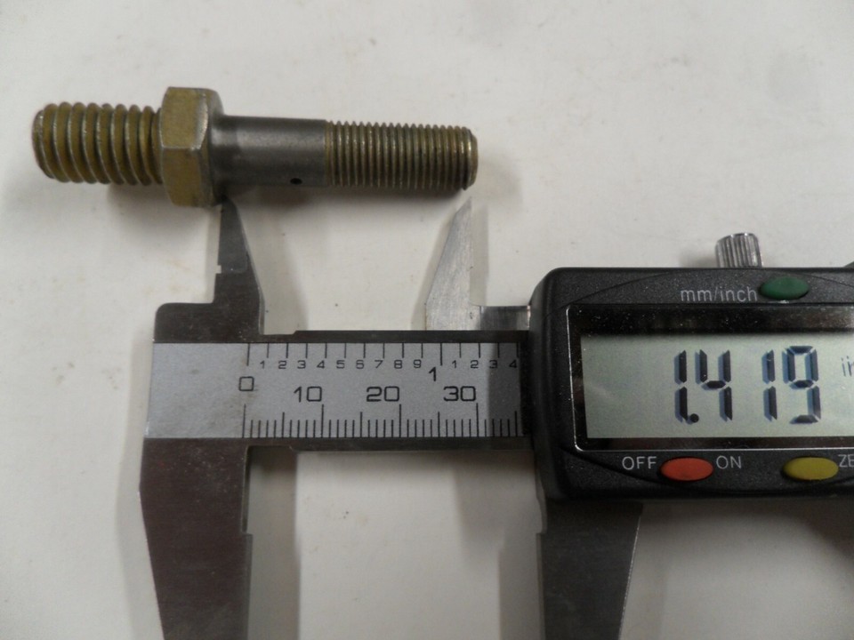 11 New Rocker Arm Studs with Oil Holes Pontiac 326 350 389 400 421 428