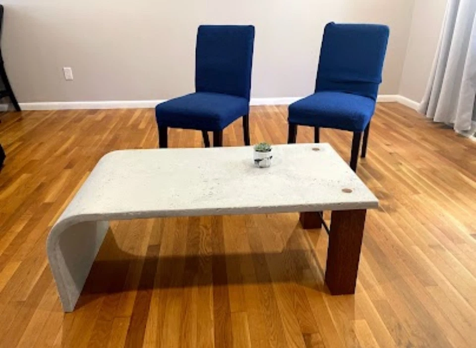 🪵 Mesa de centro artesanal de hormigón y madera - Diseño artesanal único en su tipo Foto 3 de 4