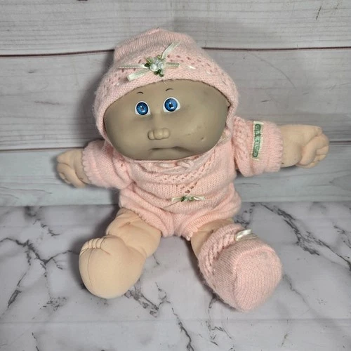 Cabbage Patch Preemie Kids Doll Pink Knit Outfit Bald Blue Eyes Cute Vintage