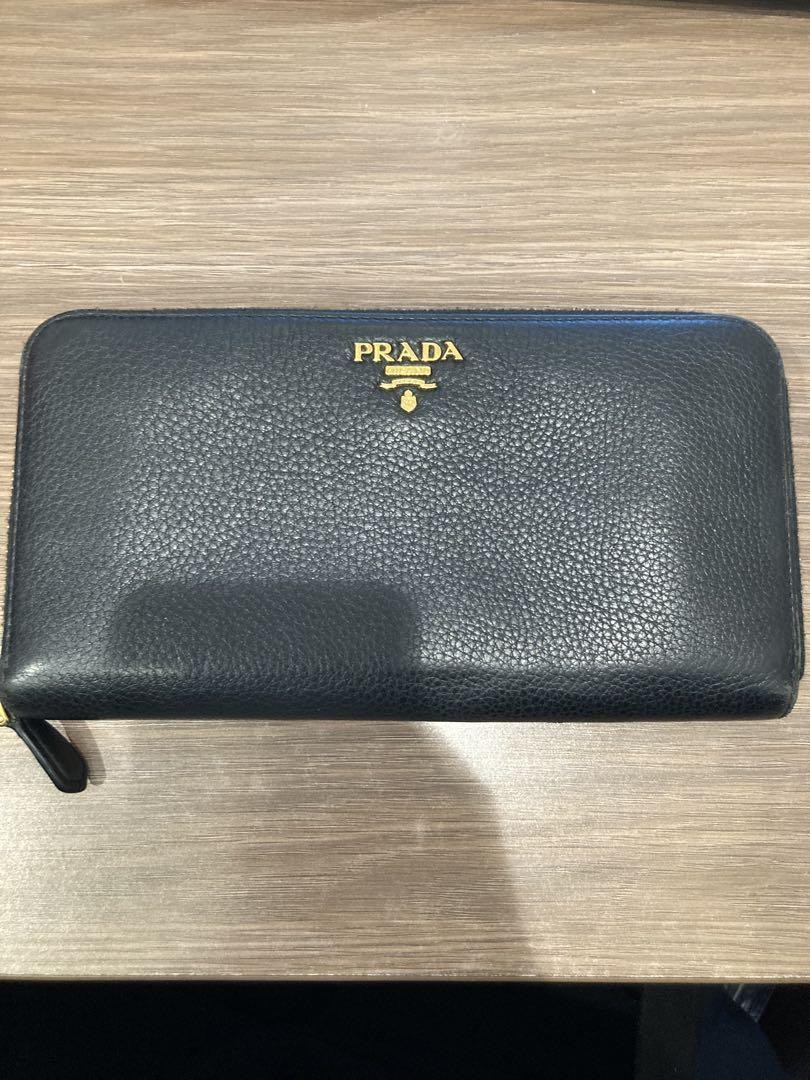 Prada black leather long zip wallet with round edges in shrink leather  