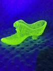 Vintage Fenton Hobnail Cat Head Slipper  UV Glow Uranium Glass