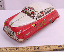 COURTLAND FIRE CHEIF CAR TIN WIND UP TOY WORKS