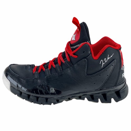 Reebok Mens Wall Season 3 Zigescape 