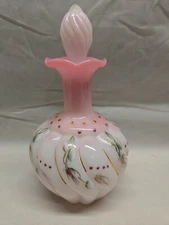 Vintage FENTON Glass ROSEBUDS on Rosalene PERFUME BOTTLE with Stopper PINK
