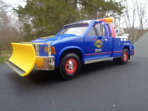 1:24 Chevrolet Equipo de construcción diecast