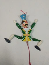 Jumping Jack Soldier Jointed Pull String Christmas Ornament Green